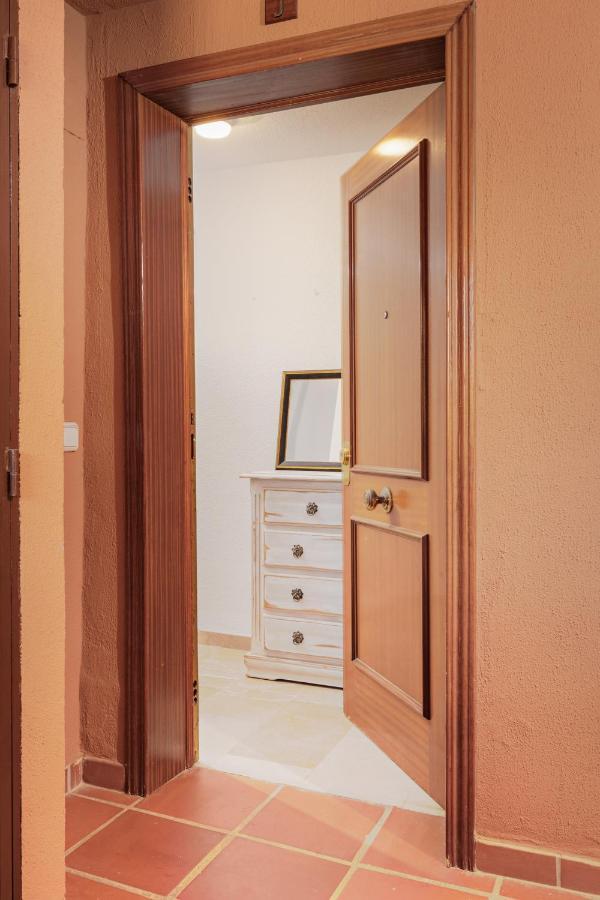 קסרס Fresh Penthouse Apartment With Great Sea Views מראה חיצוני תמונה