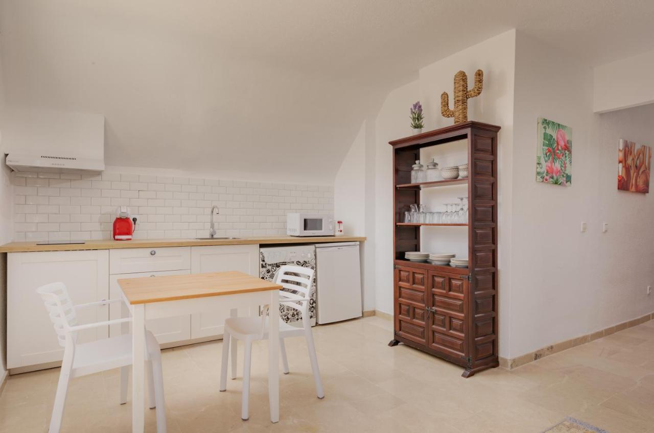 קסרס Fresh Penthouse Apartment With Great Sea Views מראה חיצוני תמונה