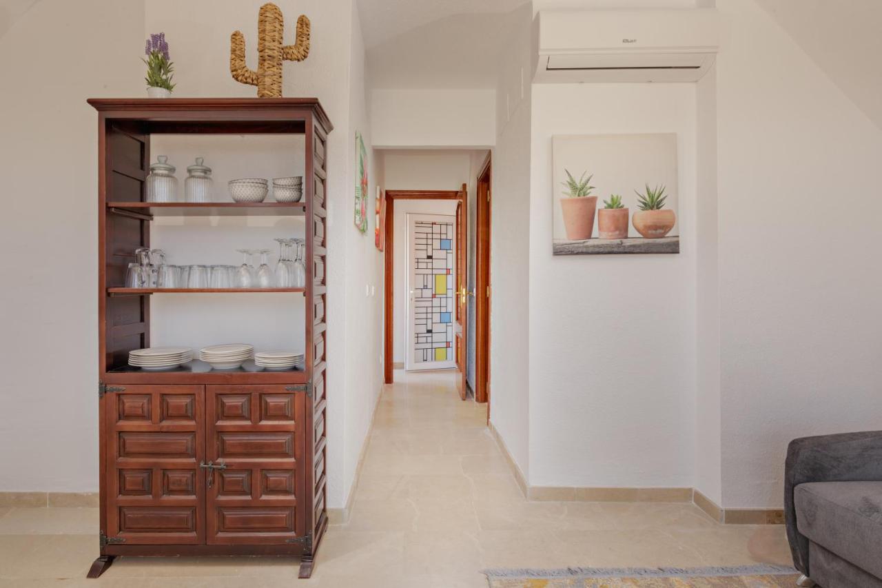 קסרס Fresh Penthouse Apartment With Great Sea Views מראה חיצוני תמונה